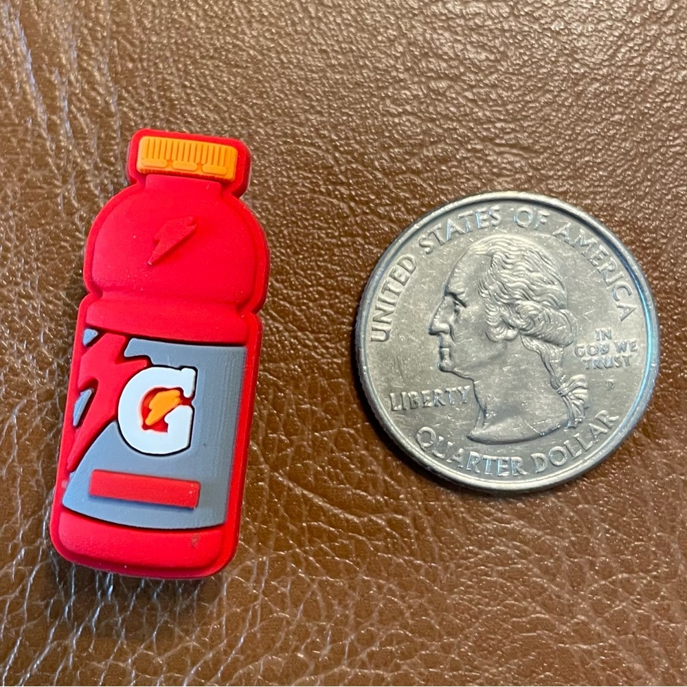 Red Gatorade Croc Charm - Picture 4 of 4